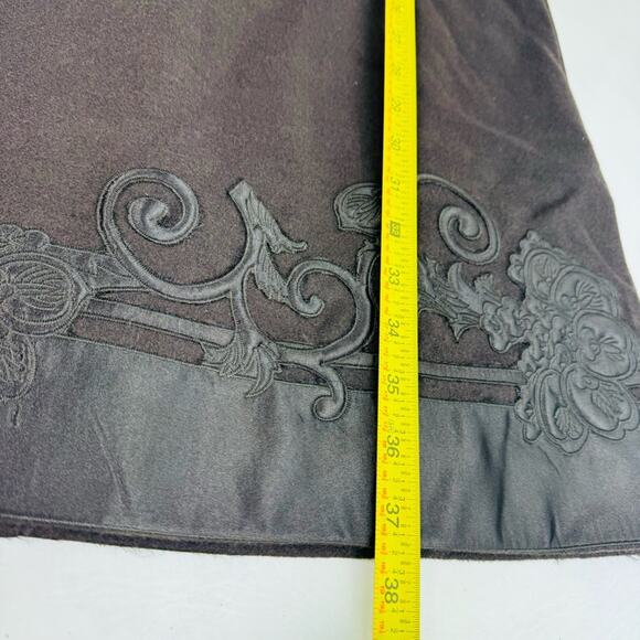 Tahari Ornah Sheath Dress Brown Sleeveless Embellished Hem Size 10  New - Picture 10 of 12